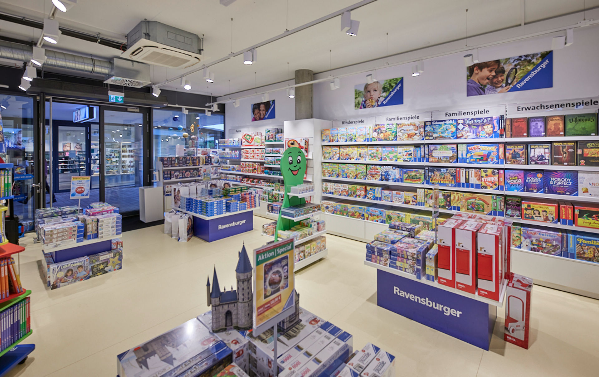 Ravensburger Outlet Store • BIS ZU 70 Outlet Montabaur