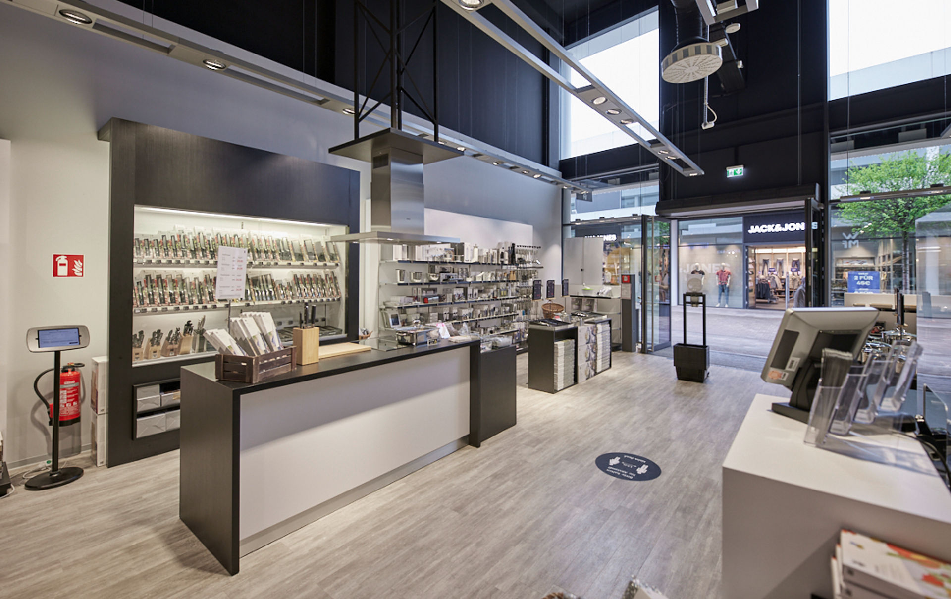 WMF Outlet Store • BIS ZU 70 Outlet Montabaur