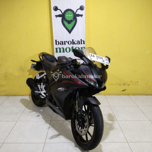 motor NEW R15 V3 bekas