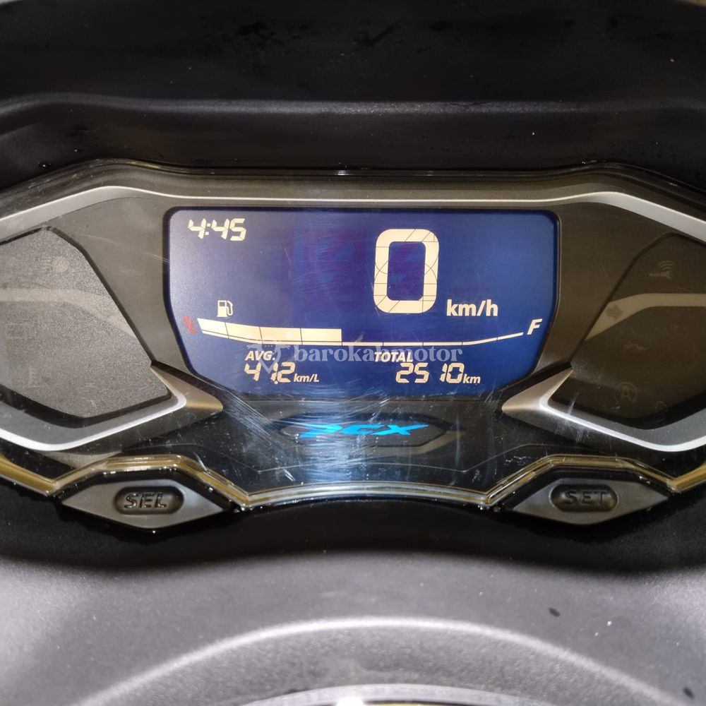 PCX(khususkredit)-AA4633EX-Foto_Depan.jpeg