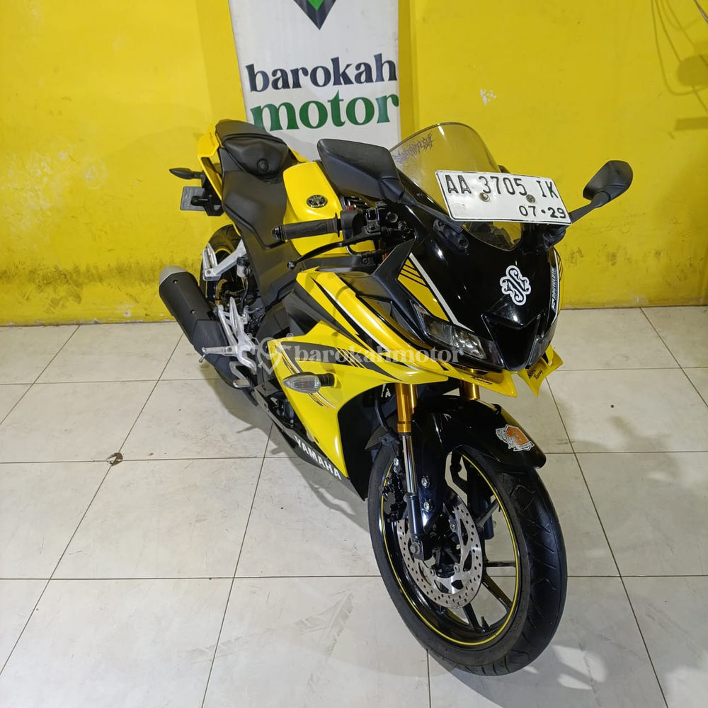 R15-AA3705IK-Foto_Unit.jpg