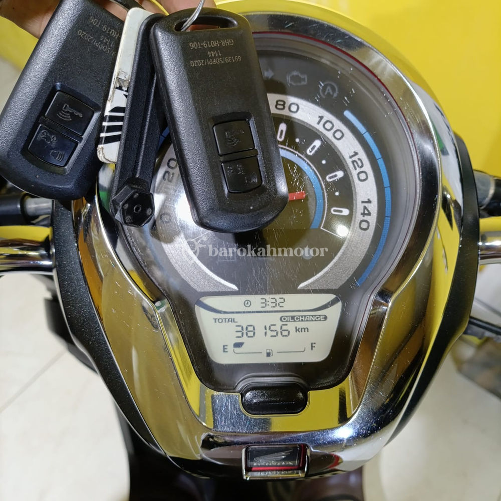 SCOOPY-AA3081LY-Foto_Depan.jpg