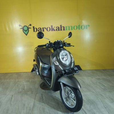 NEW SCOOPY STYLISH