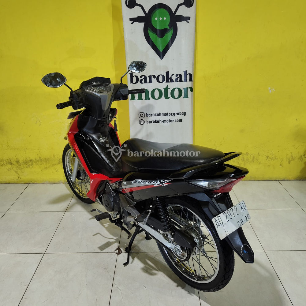 SUPRAX125PGMFICW-AD2972XU-Foto_Depan.jpg