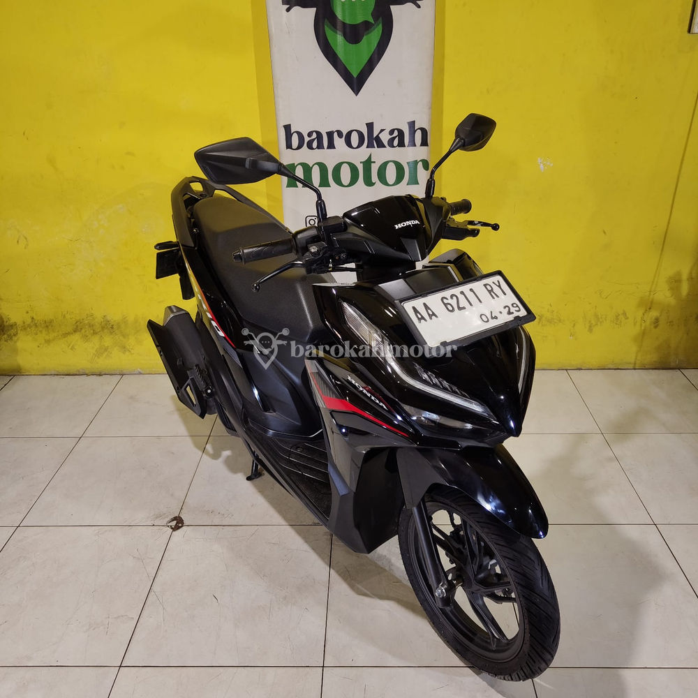 VARIO125CBS-AA6211RY-Foto_Unit.jpg