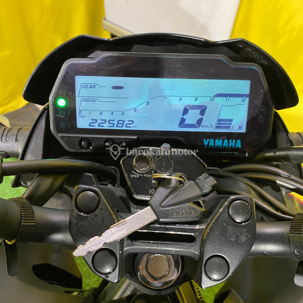 VIXION-AA5573DB-Foto_Depan.jpeg