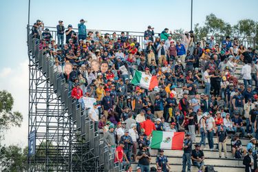 Ecstatic fans on Grandstand 5 during the Mexican GP