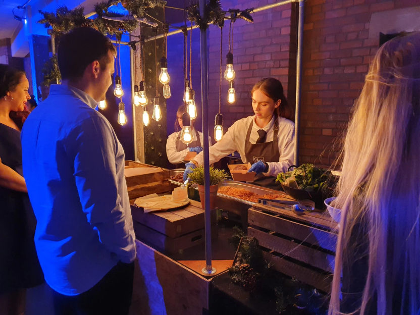 manchester united victoria