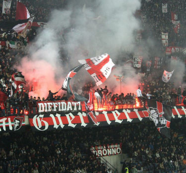 ac milan fans