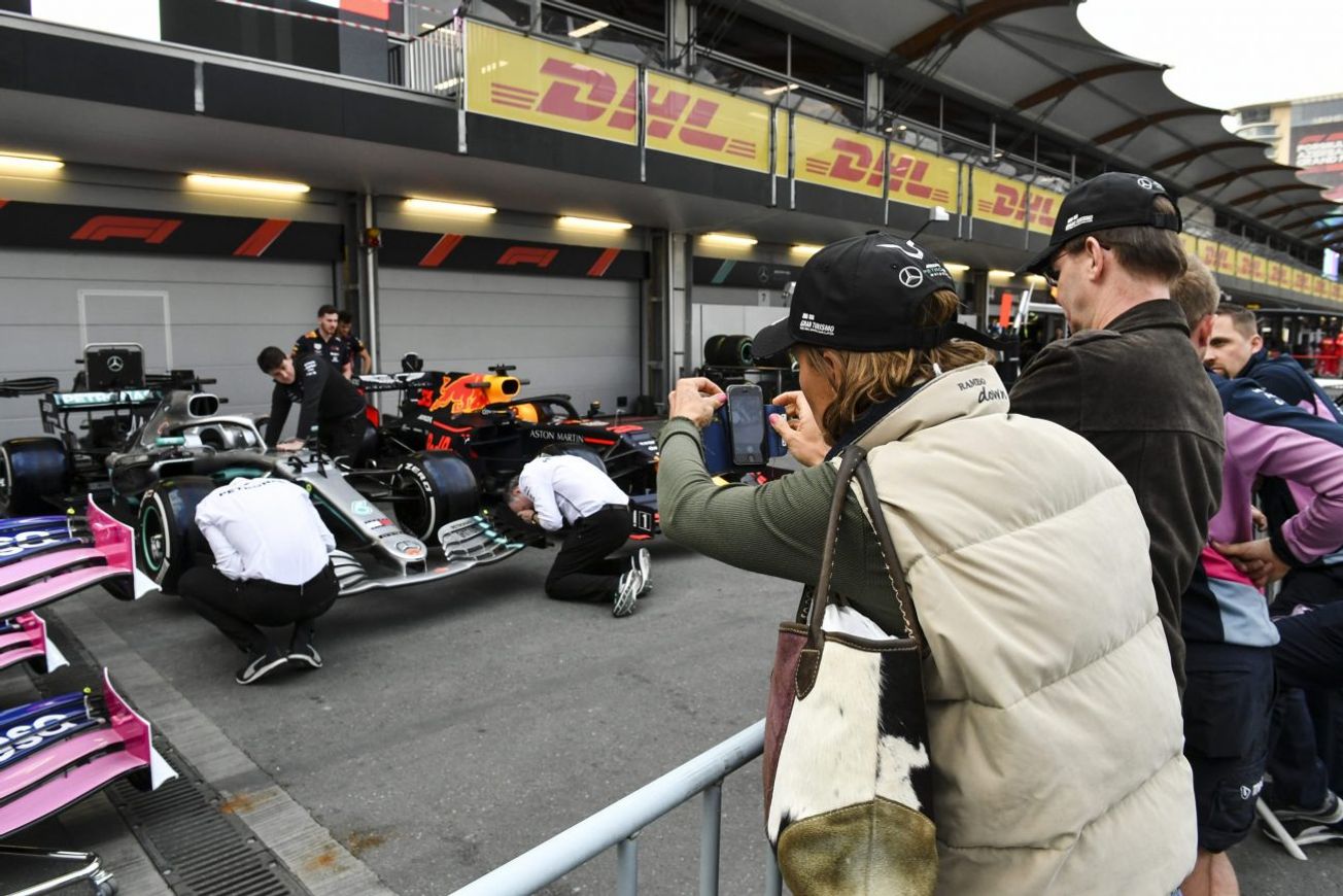 hero pit lane walk