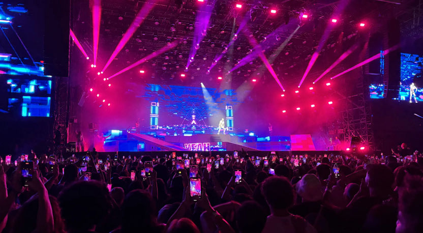 Access to the biggest artists on stage at the Abu Dhabi GP