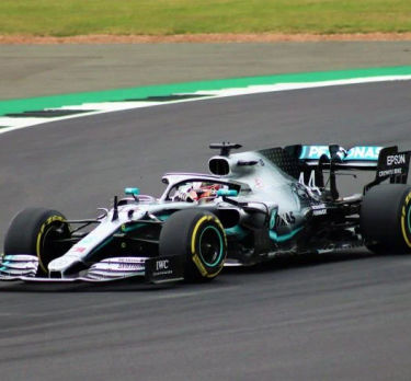 Lewis Hamilton mercedes