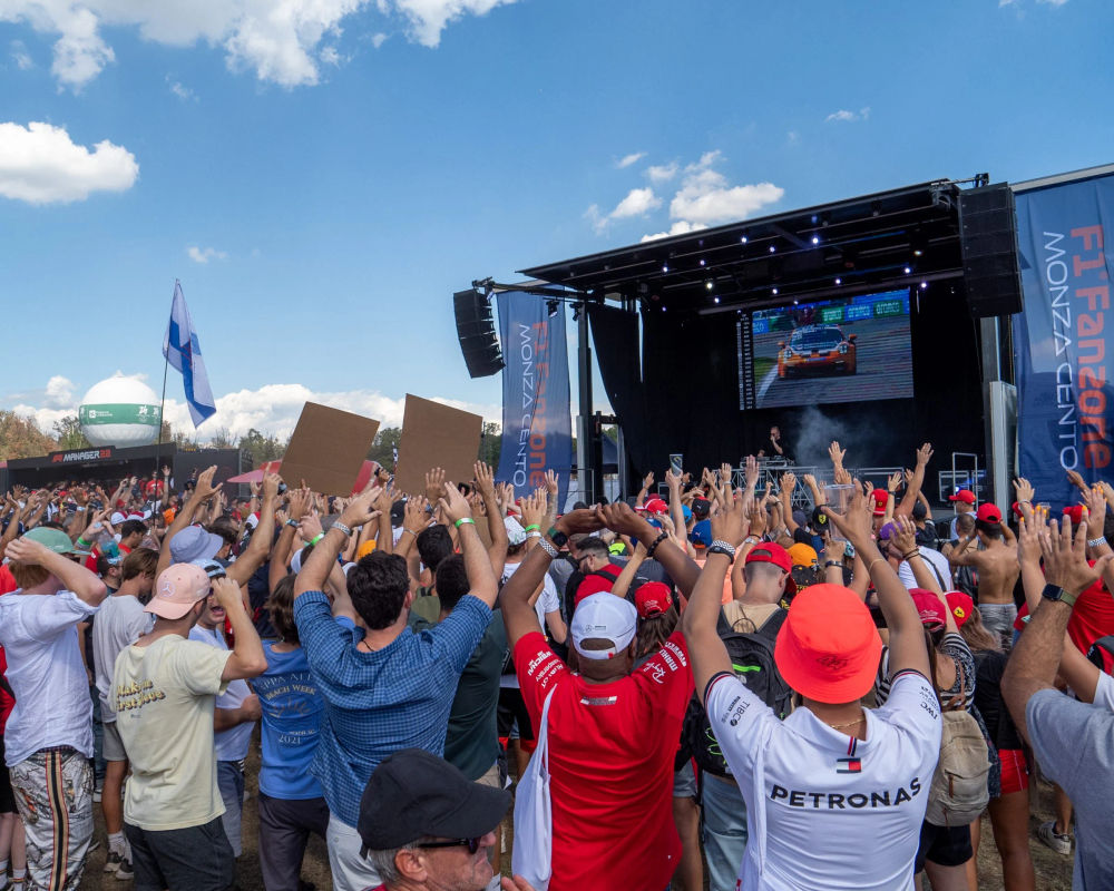 The fan zone on the Monza circuit with live DJ performance