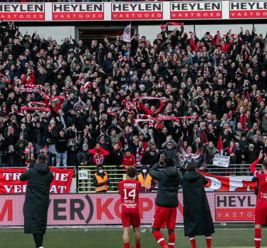 Royal Antwerp fans
