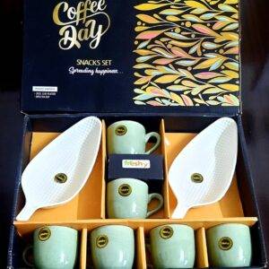 Vintage Floral Cup Set
