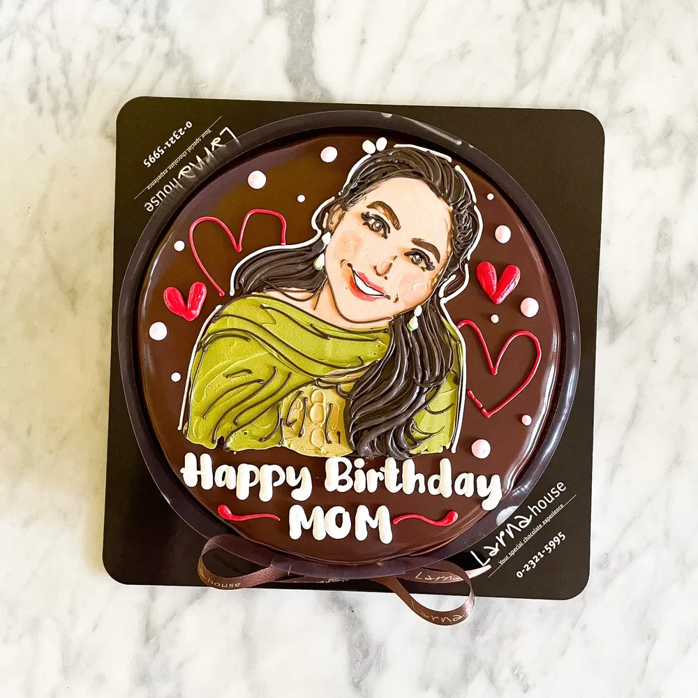 Personalized Cartoon on Larna cake