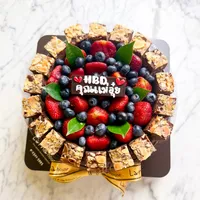 Brownie around the Fruits Larna Cake Pound