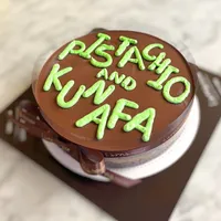Dubai on Larna cake Pound