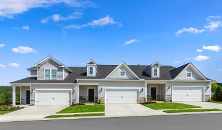 Street view of Burke townhomes at Wyndermere