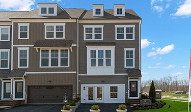 Townhomes Available at Potomac Shores