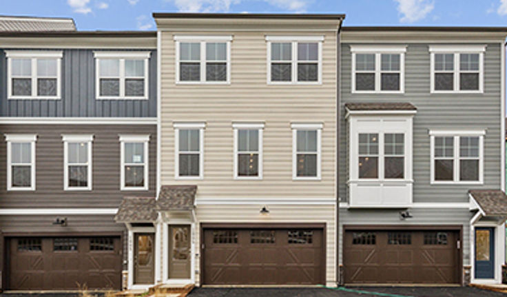 Townhomes Available at Potomac Shores