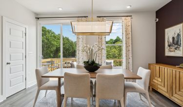 Dining Room in The Jenkins
