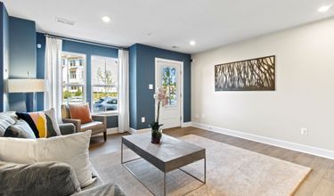 The Hugo with Spacious Living Space