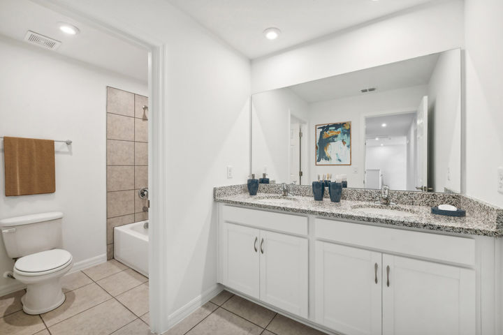 Secondary Bathroom of The Linden at Avalon Park Tavares
