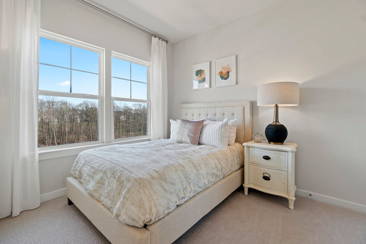 secondary bedroom with platform bed