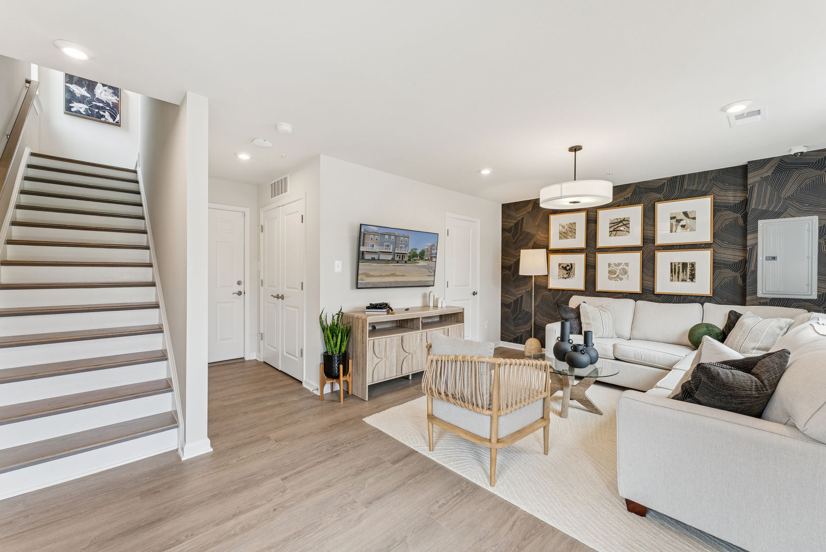 Areas to entertain or relax