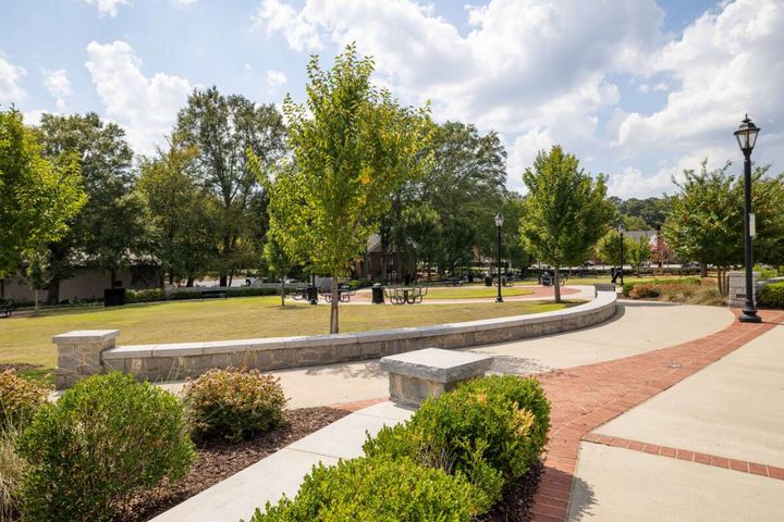The Beacon at Old Peachtree