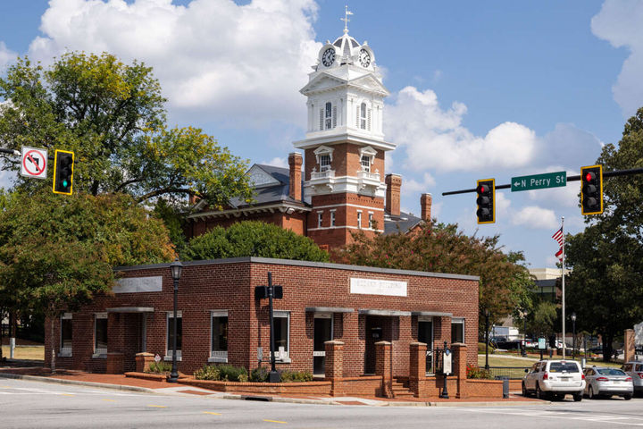 The Beacon at Old Peachtree