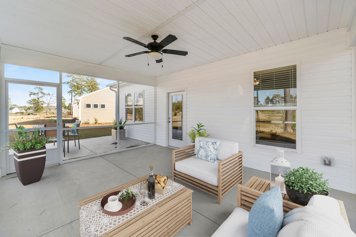 outdoor covered patio