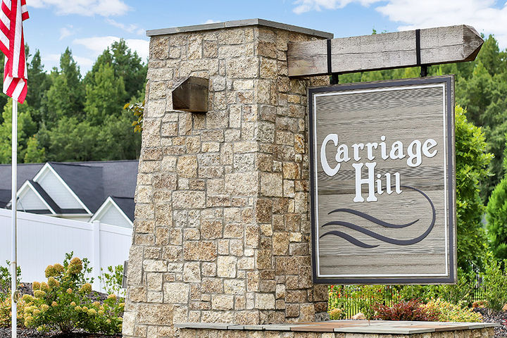 Carriage Hill Monument Sign