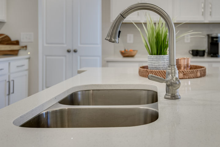 Enjoy Beautiful Designer Inspired Finishes at Chapin Place