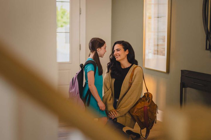 parent sending student to school