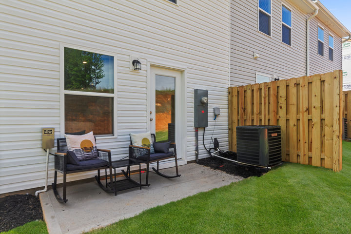 Essence at Elms Glen Townhomes