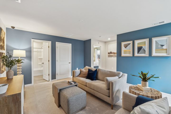 Upper Level Flex Space