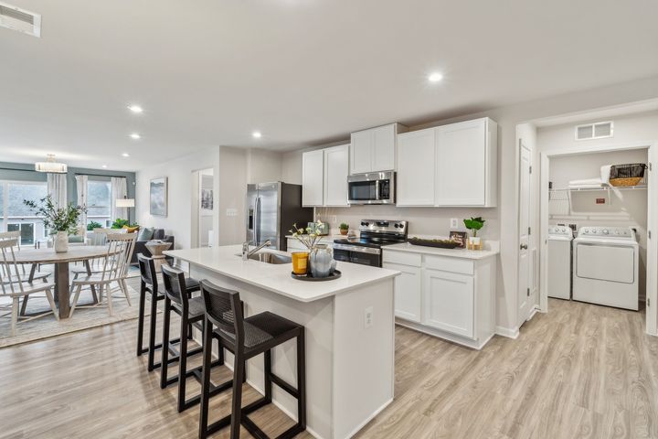 Kitchen with Island Seating