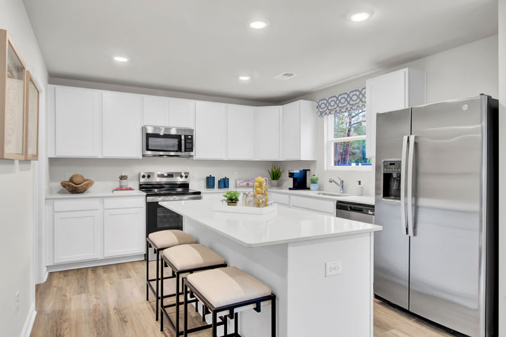 Essence at Victorywoods Village