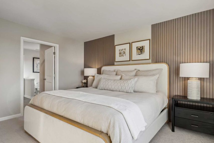 Spacious Primary Suite