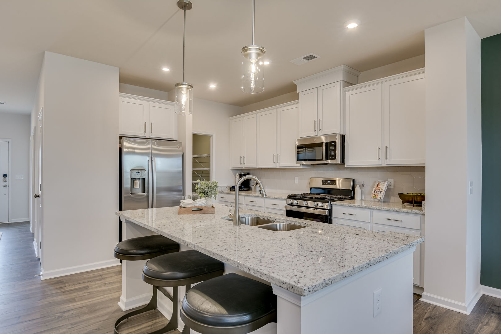 Gather, cook, and create lasting memories in this stunning kitchen