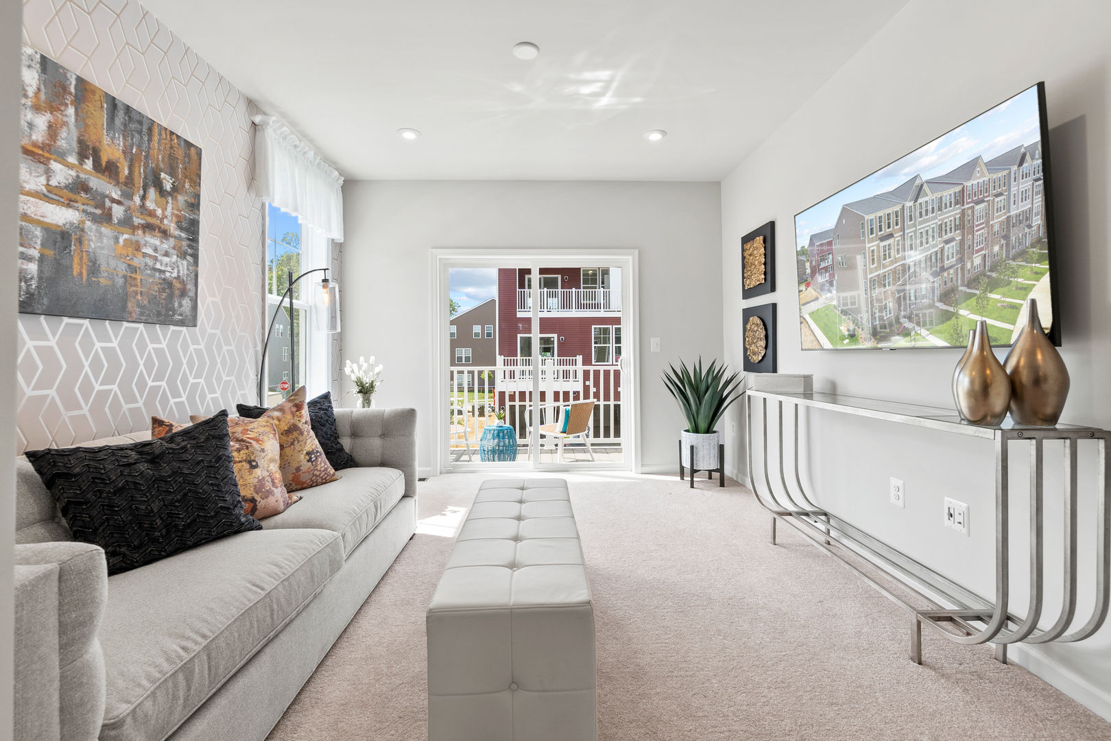 Upper Level Flex Space or 3rd Bedroom