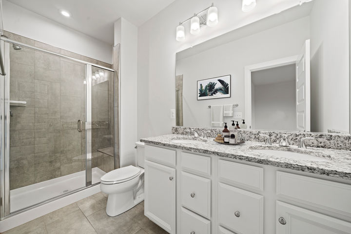 primary bath with dual sink vanity