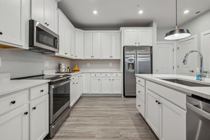 Gourmet Kitchen