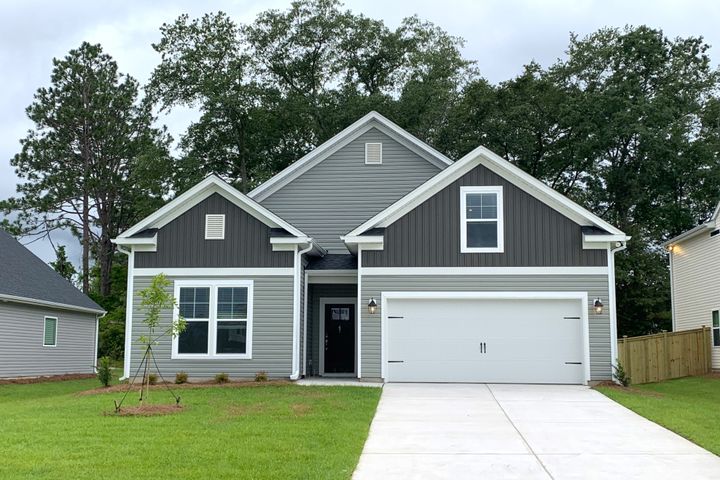 Beautiful Modern Exteriors at Harvest Ridge