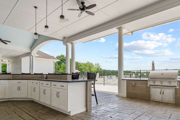 Outdoor Kitchen