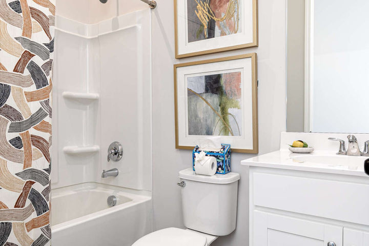 main level bath