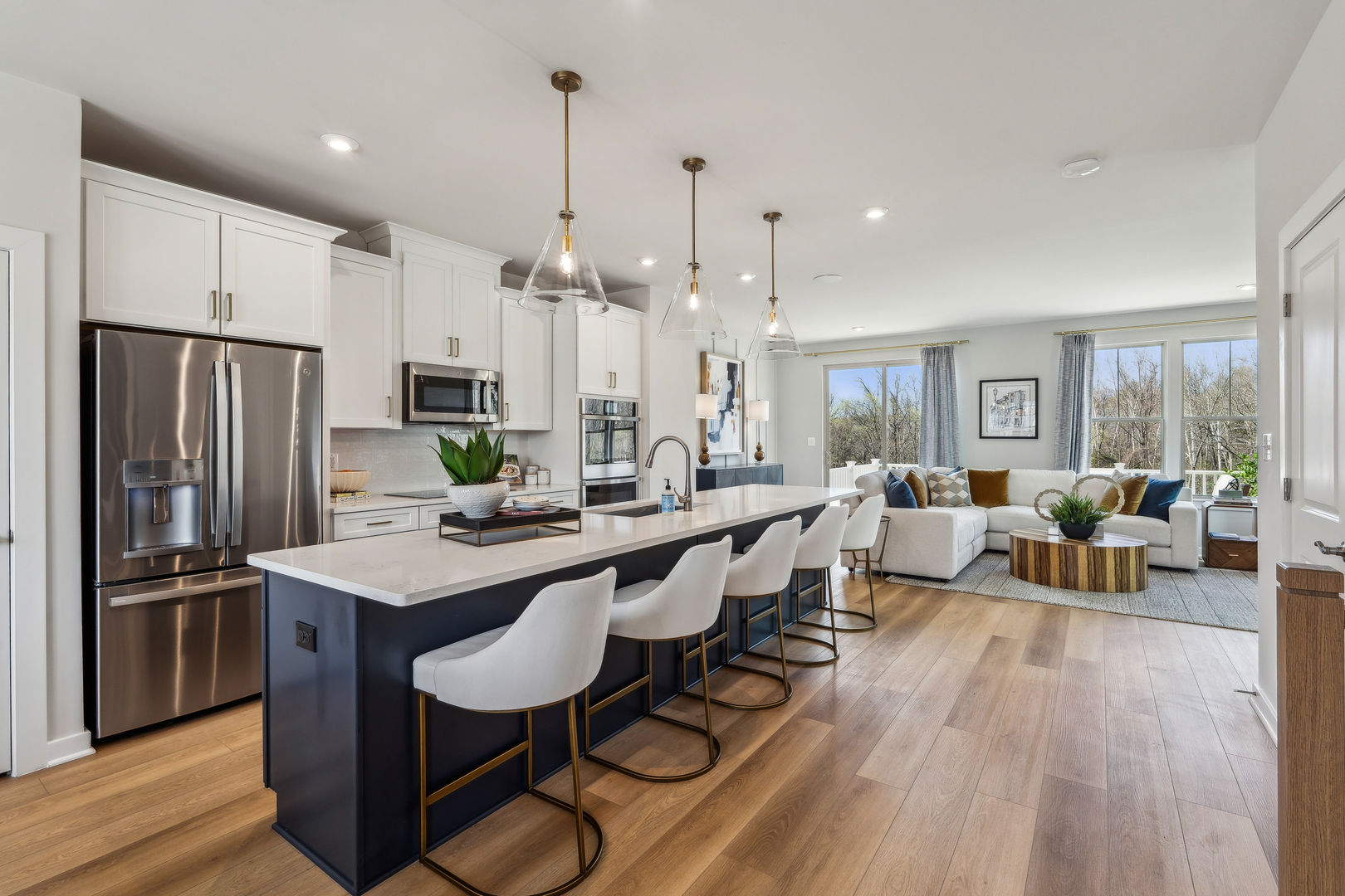 Open Concept Main Level