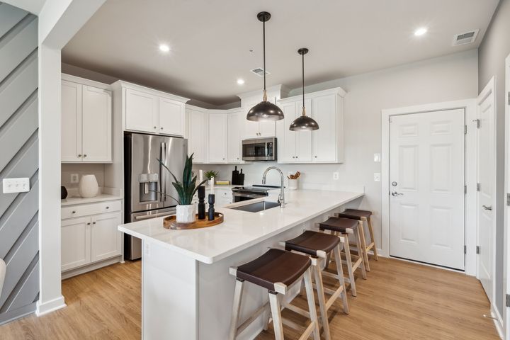 Kitchen with Island Seating